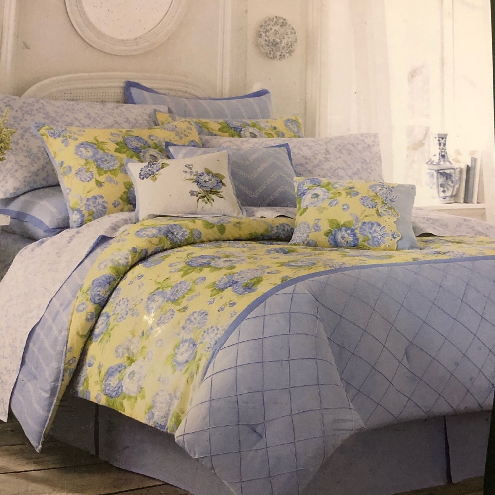 Full size comforter